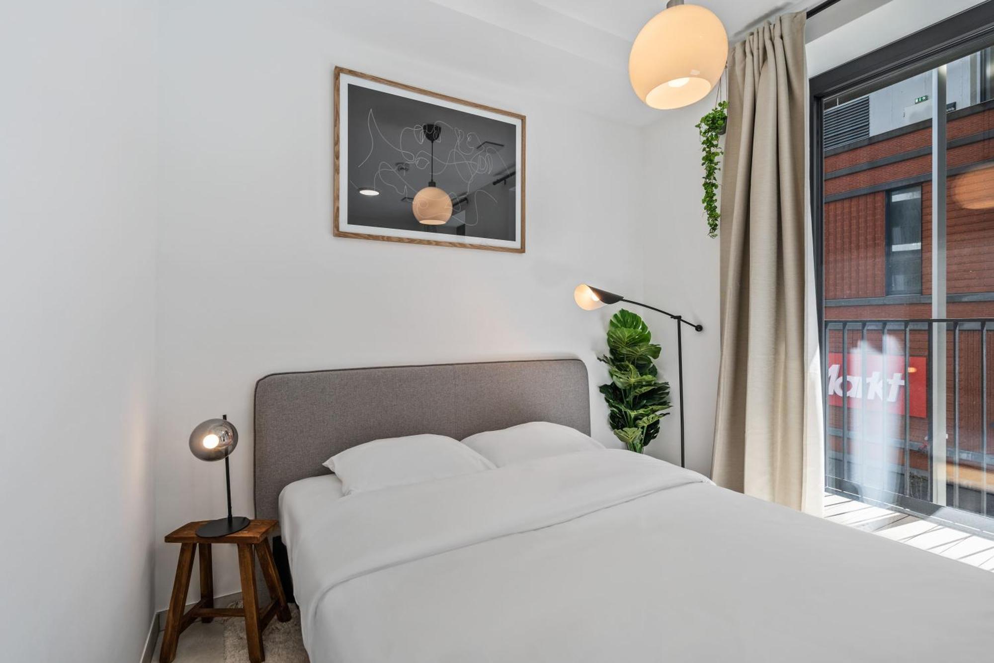 Classy Studio Next To Belval Shopping Plaza 阿尔泽特河畔埃施 外观 照片